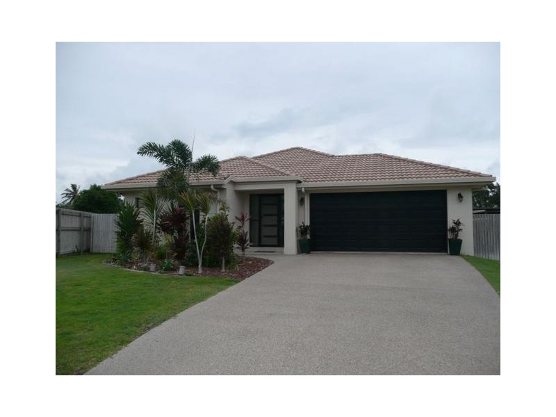 10 Summer Place, Bowen QLD 4805