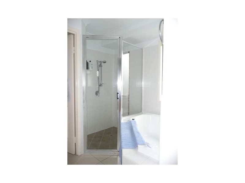 10 Summer Place, Bowen QLD 4805