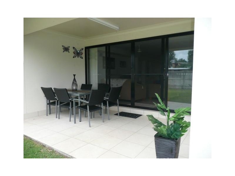 10 Summer Place, Bowen QLD 4805