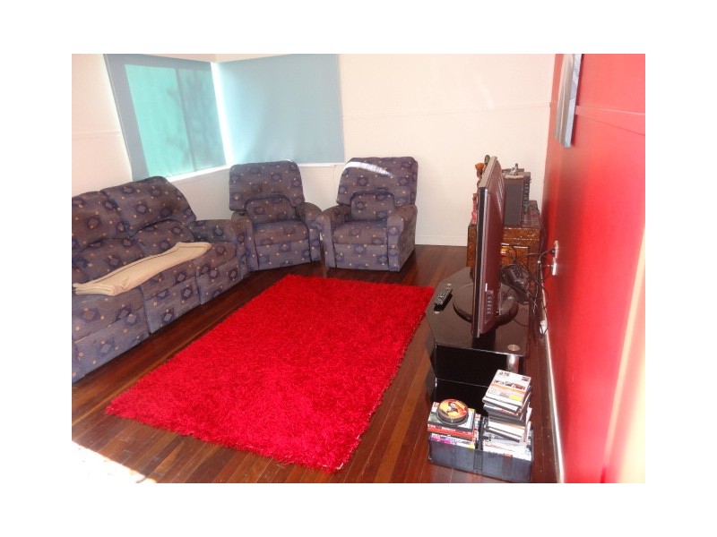 15 Russell Street, Bowen QLD 4805