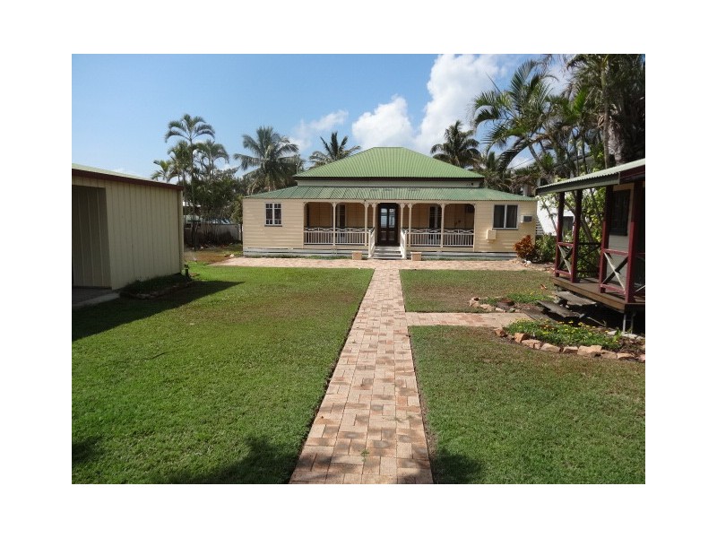 11 Thomas Street, Bowen QLD 4805