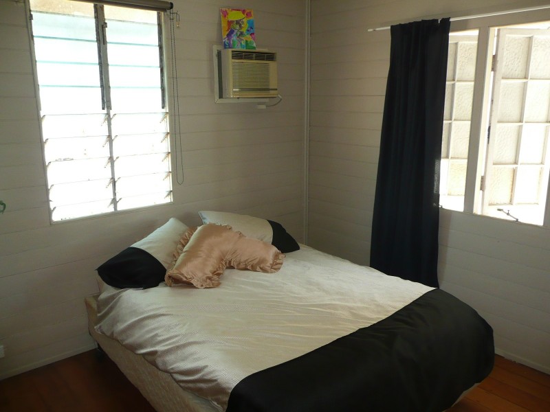 37 Sinclair Street, Bowen QLD 4805