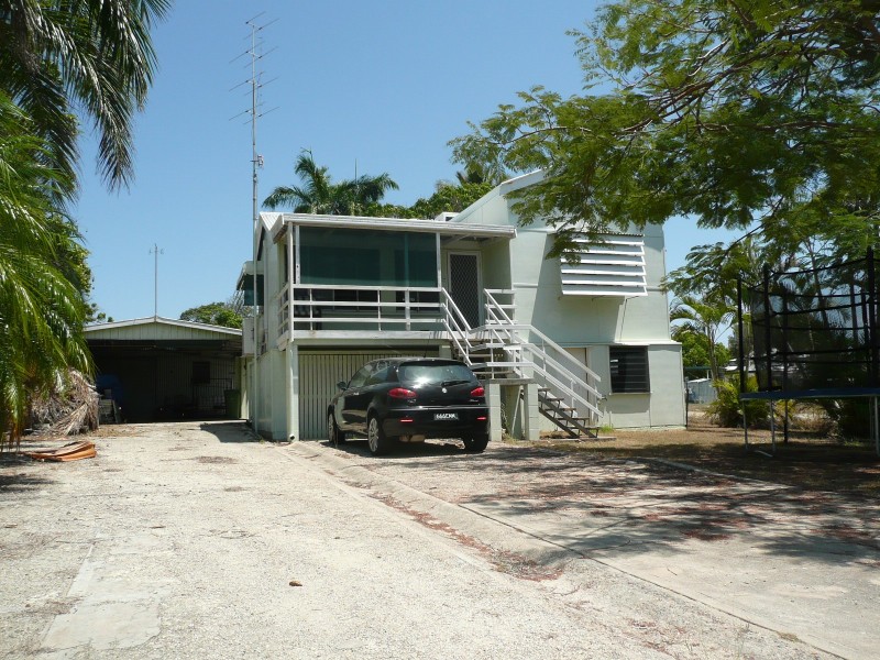 37 Sinclair Street, Bowen QLD 4805