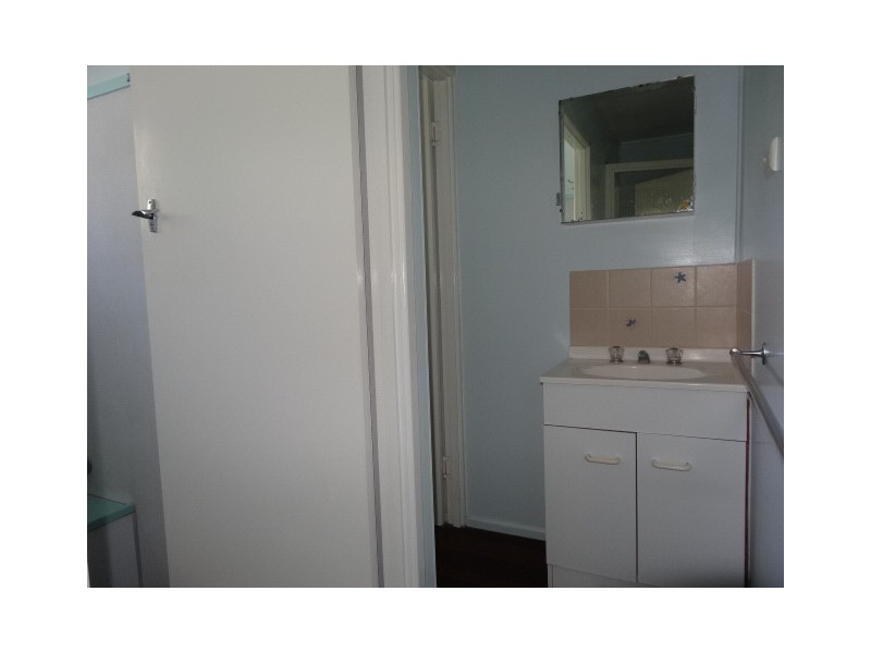 17 Marshall Street, Bowen QLD 4805