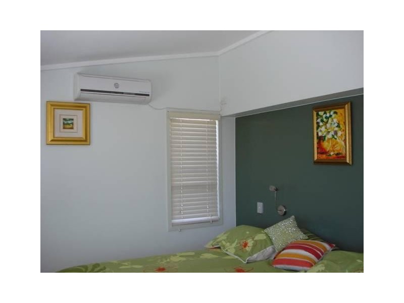 1/14 Casuarina Street, Bowen QLD 4805