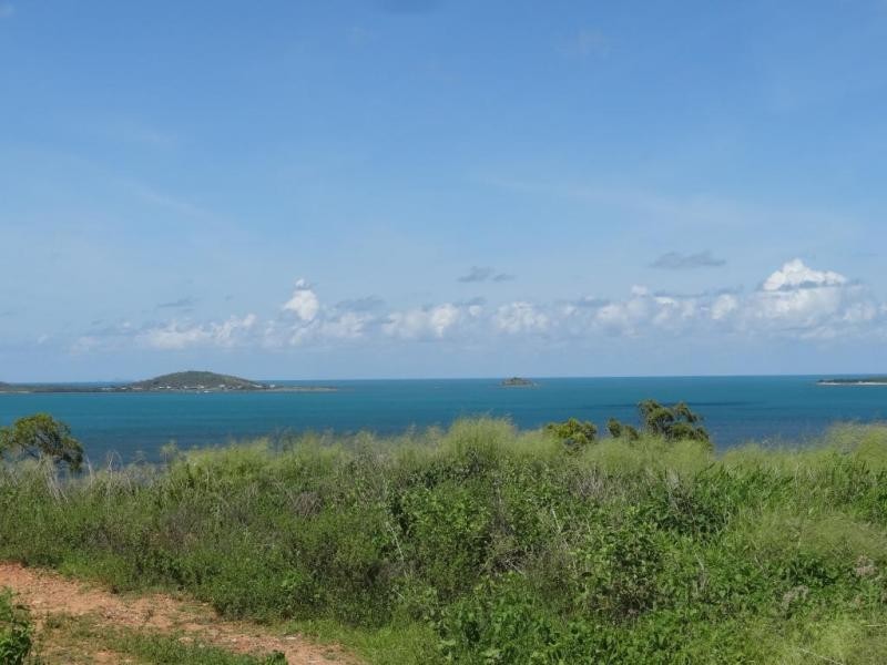 25 Harbour View Terrace and 27 Grandview Terrace, Bowen QLD 4805