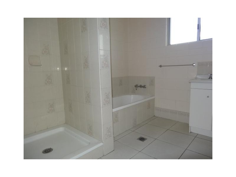 1 Gloucester Street, Bowen QLD 4805