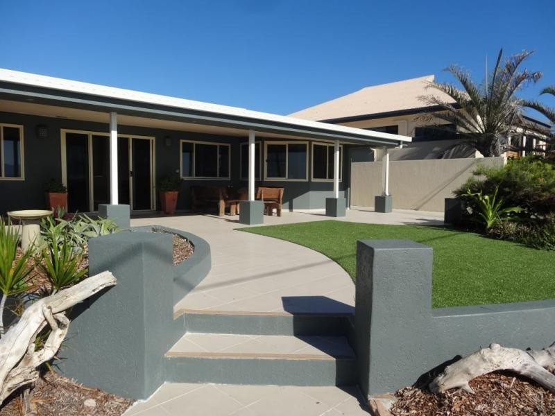 17 Bluewater Parade, Bowen QLD 4805