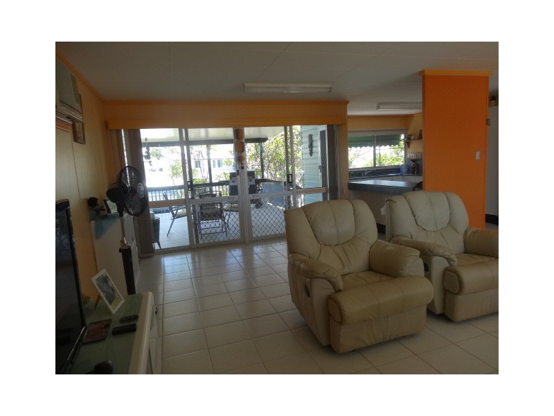 93 Gregory Street, Bowen QLD 4805