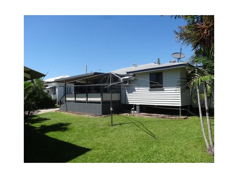 120 Herbert Street, Bowen QLD 4805