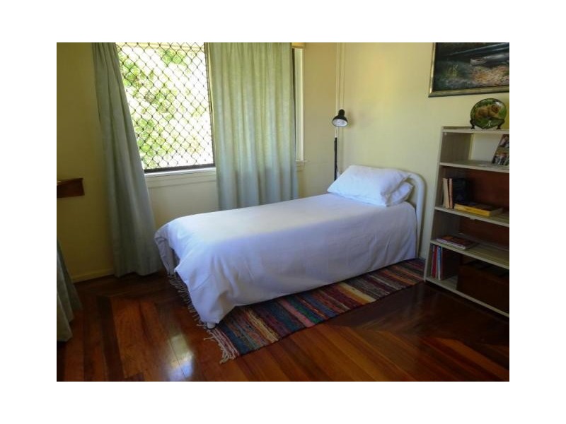 120 Herbert Street, Bowen QLD 4805