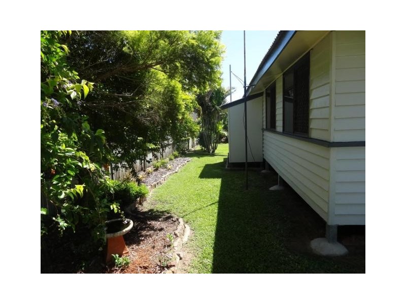 120 Herbert Street, Bowen QLD 4805