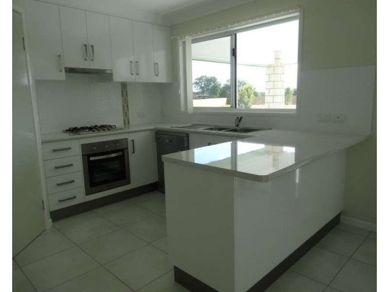 34 Lucinda Place, Bowen QLD 4805