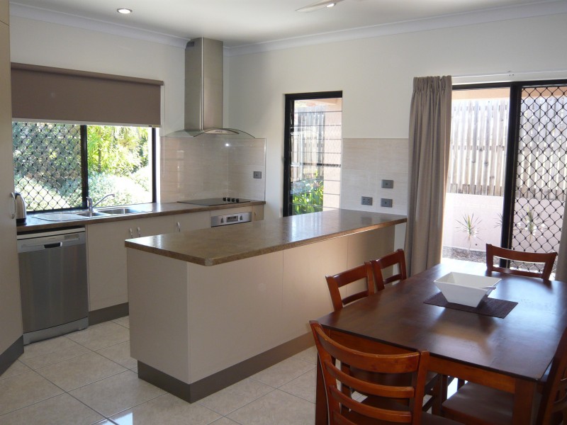 11 Kennedy Street, Bowen QLD 4805