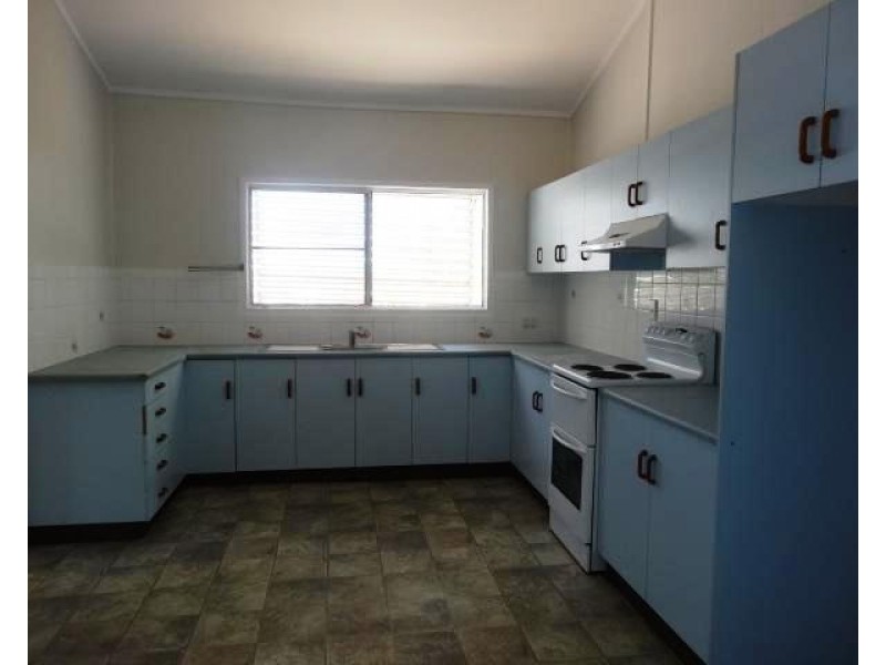 13 Belgravia Road, Bowen QLD 4805