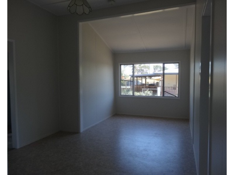 13 Belgravia Road, Bowen QLD 4805