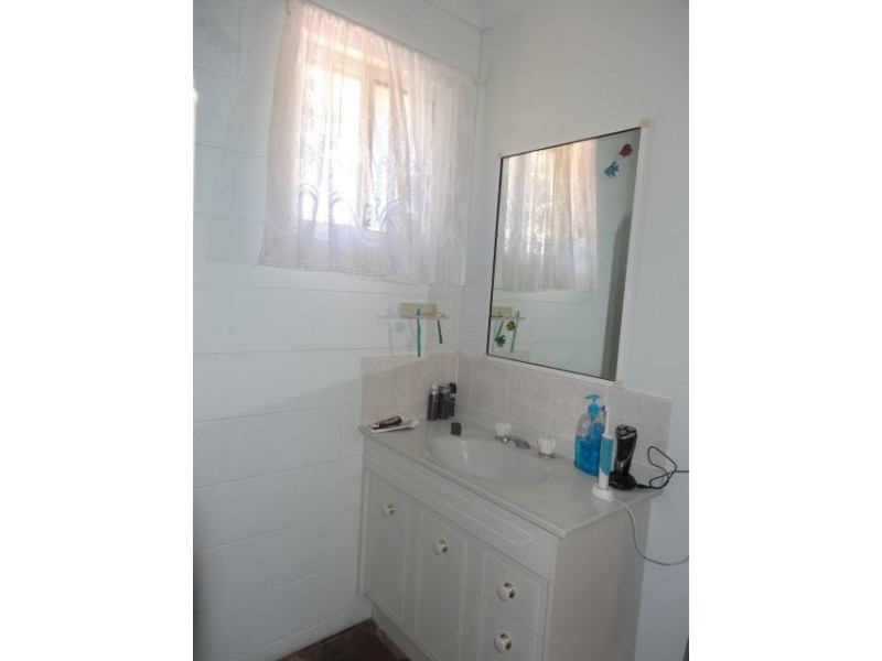 3 Jilletts Lane, Bowen QLD 4805