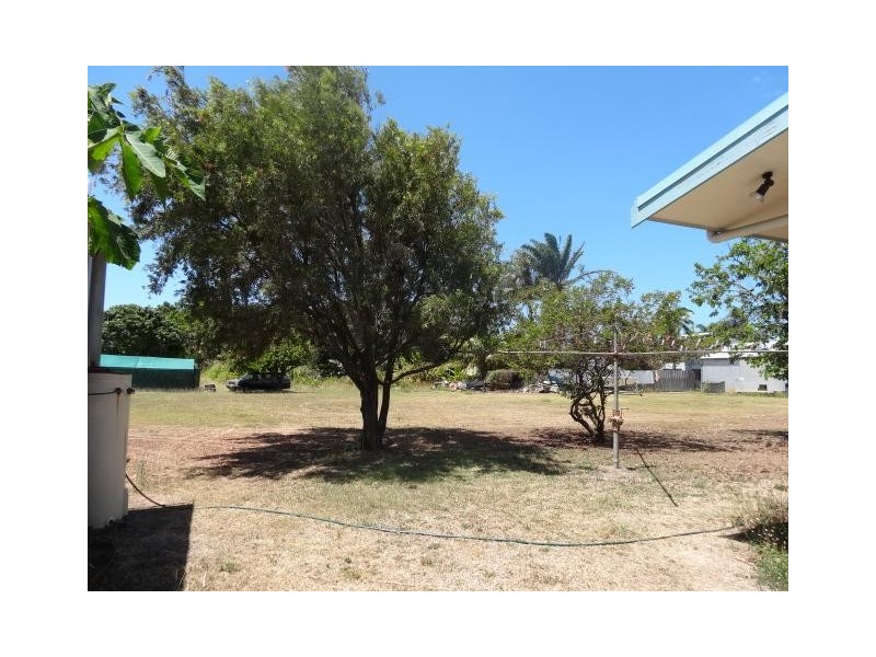 3 Jilletts Lane, Bowen QLD 4805