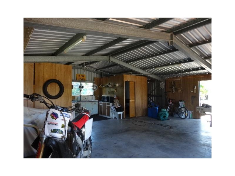 3 Jilletts Lane, Bowen QLD 4805