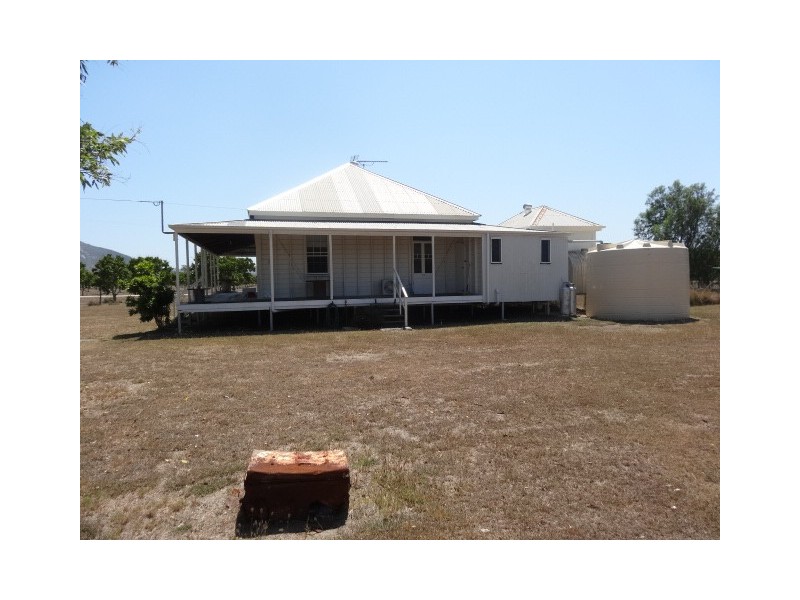 49 Arratta Road, Bowen QLD 4805