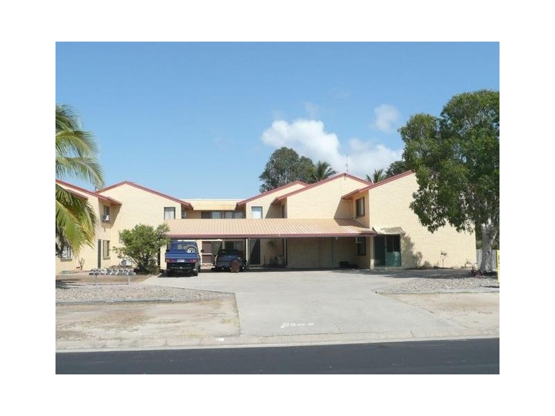 7/2a Powell Street, Bowen QLD 4805