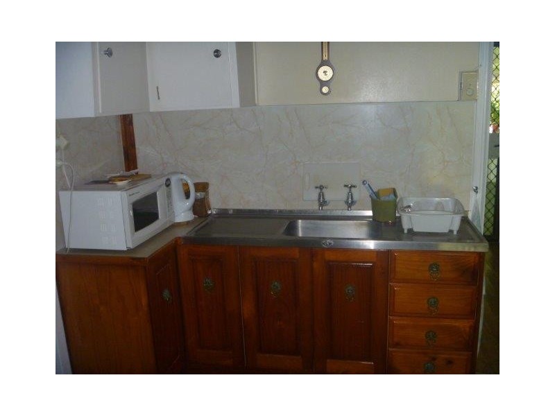 30 Tracey Street, Bowen QLD 4805