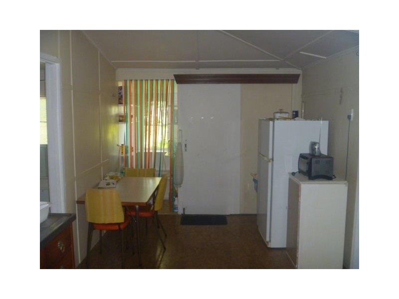 30 Tracey Street, Bowen QLD 4805