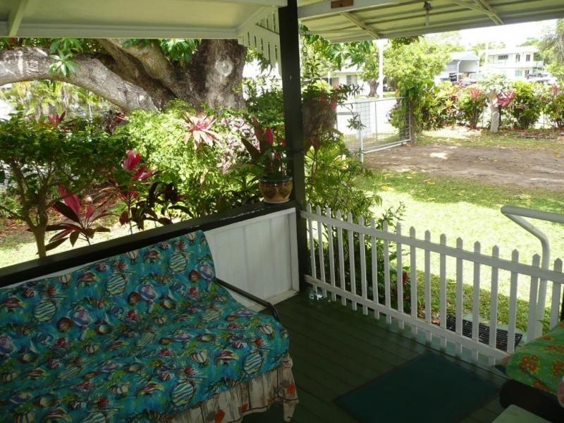 30 Tracey Street, Bowen QLD 4805