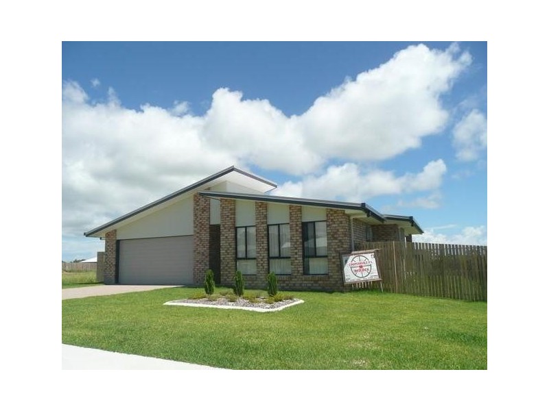 61 Banks Drive, Bowen QLD 4805