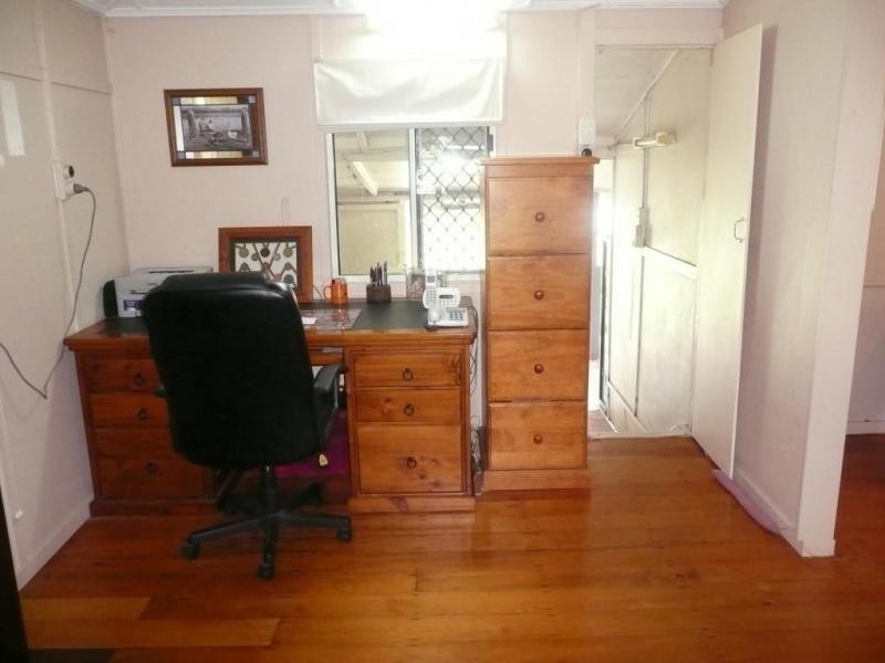 28 Tracey Street, Bowen QLD 4805