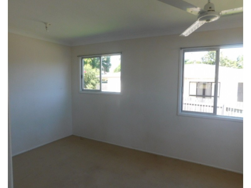 21 Hay Street, Bowen QLD 4805
