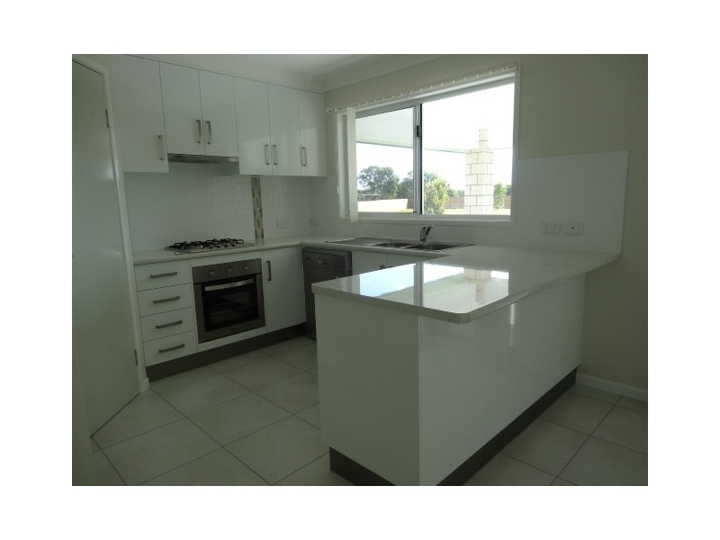 34 Lucinda Place, Bowen QLD 4805