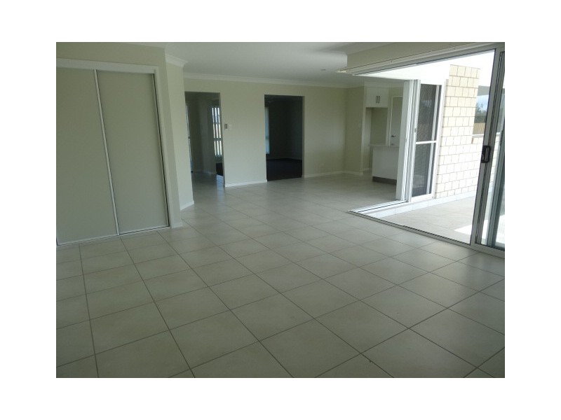 34 Lucinda Place, Bowen QLD 4805