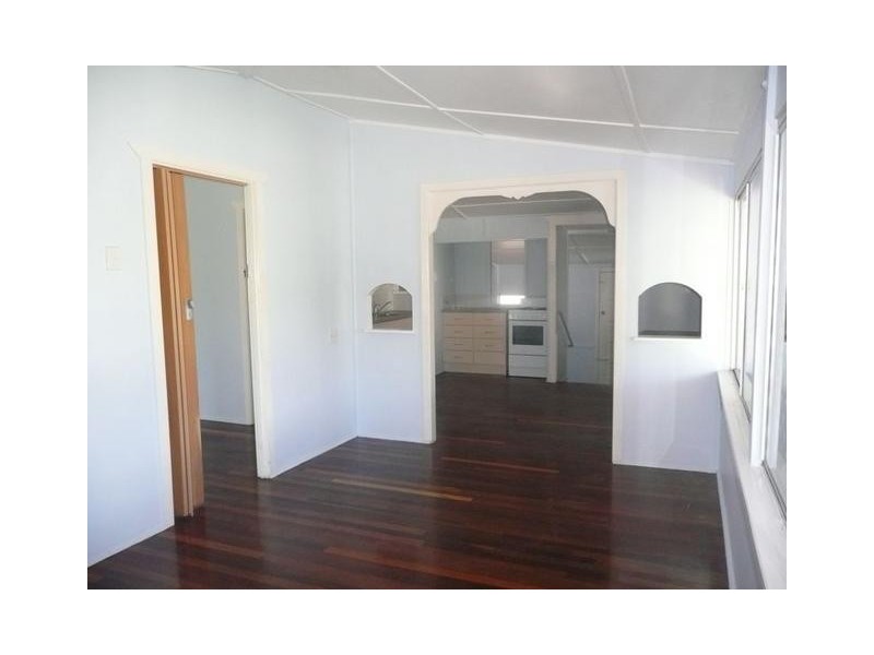 124 Herbert Street, Bowen QLD 4805