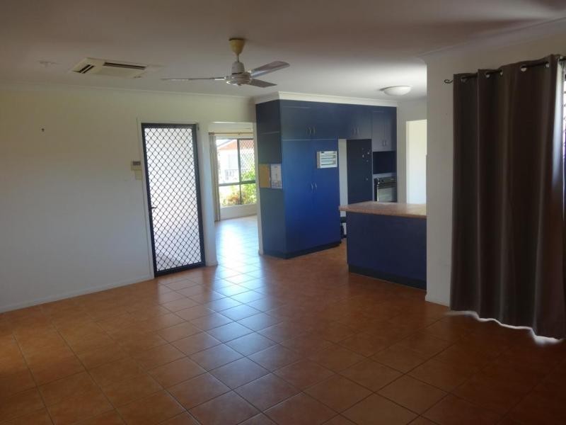 1 Peters Place, Bowen QLD 4805