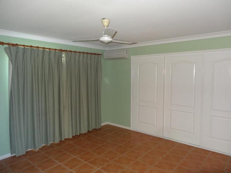 1 Peters Place, Bowen QLD 4805