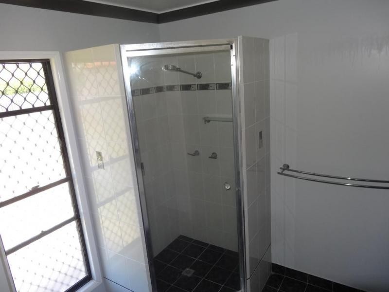 1 Peters Place, Bowen QLD 4805