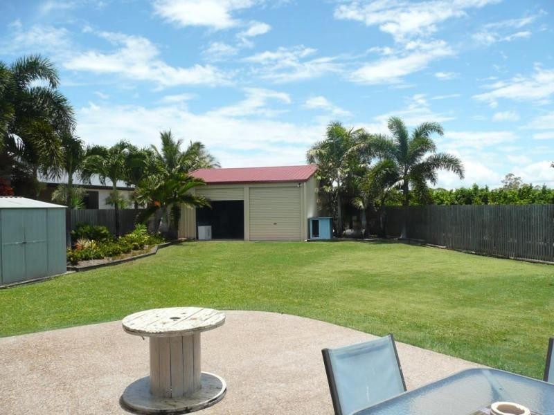 1 Peters Place, Bowen QLD 4805