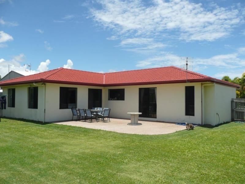 1 Peters Place, Bowen QLD 4805