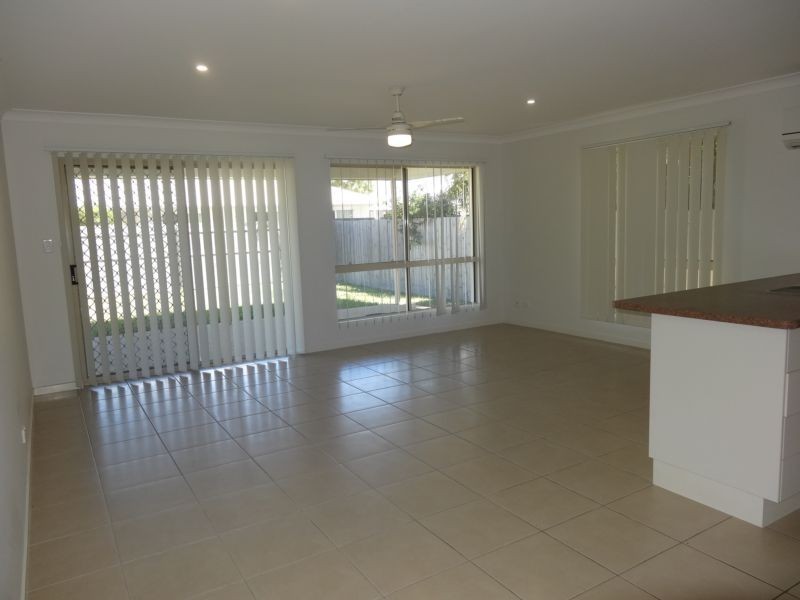 7 Oak Crescent, Bowen QLD 4805
