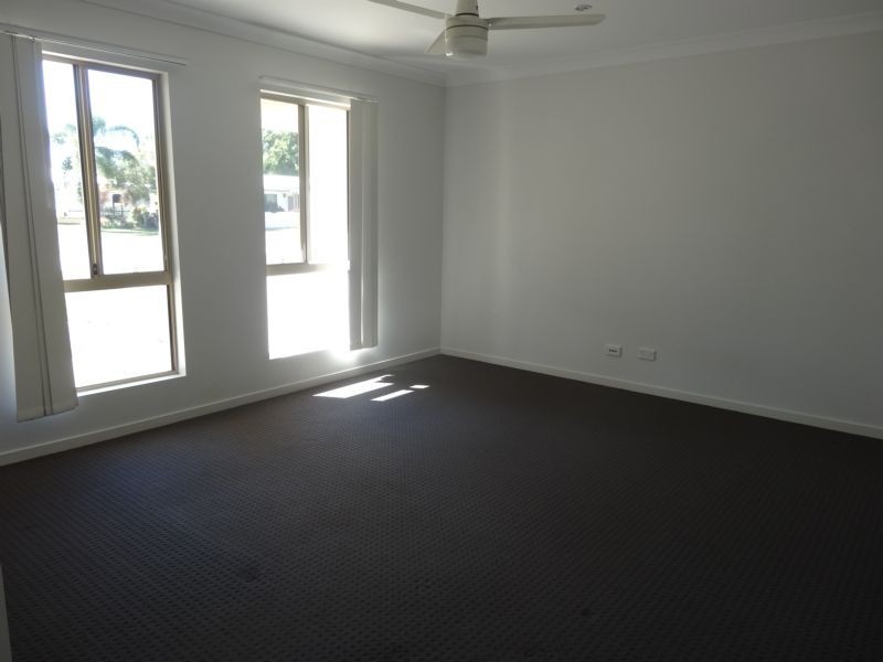 7 Oak Crescent, Bowen QLD 4805