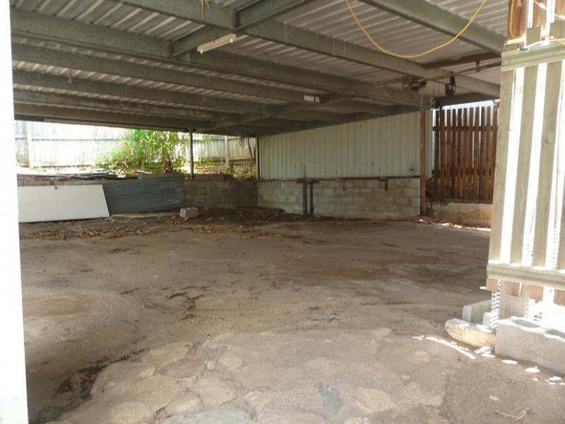 4 Poole Street, Bowen QLD 4805