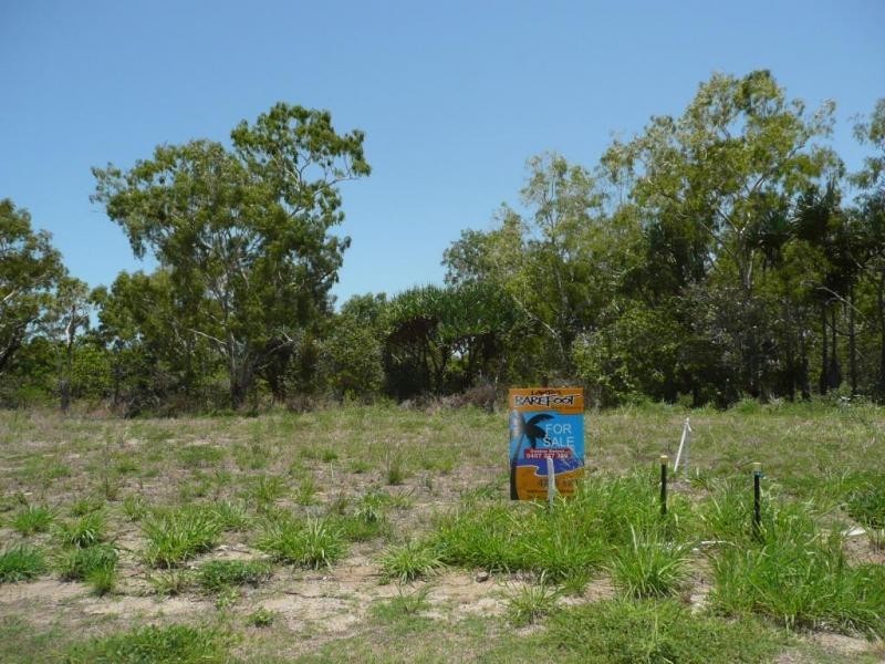 4 Wattle Crescent, Bowen QLD 4805