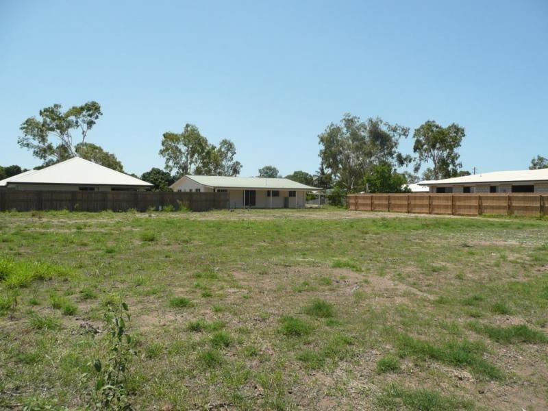 13 Wattle Crescent, Bowen QLD 4805