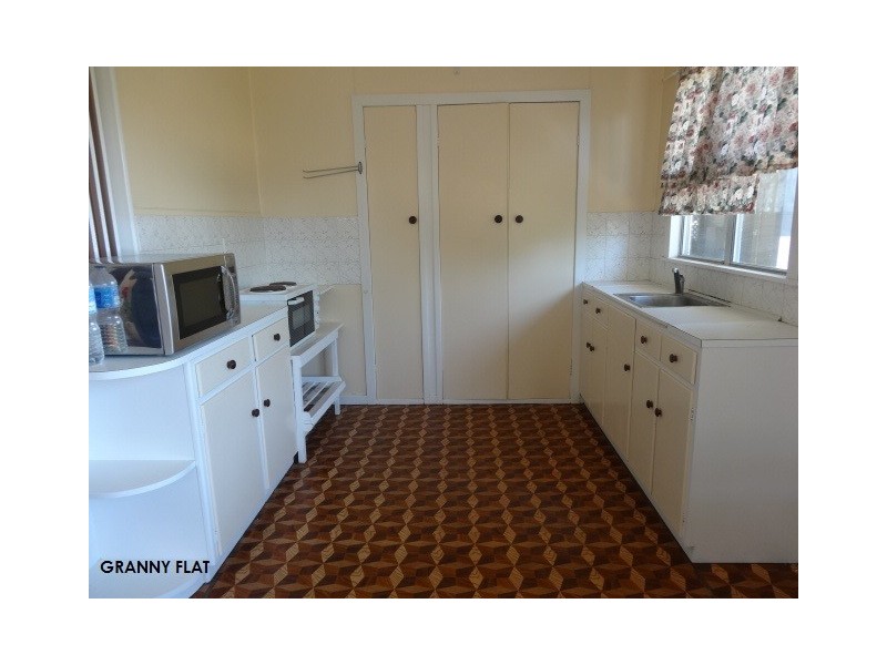 72 Tollington Road, Bowen QLD 4805