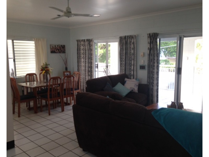 65a & 65b Horseshoe Bay Road, Bowen QLD 4805