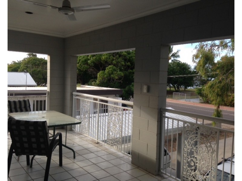 65a & 65b Horseshoe Bay Road, Bowen QLD 4805