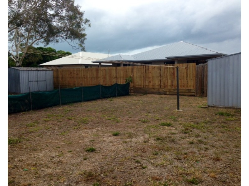 65a & 65b Horseshoe Bay Road, Bowen QLD 4805