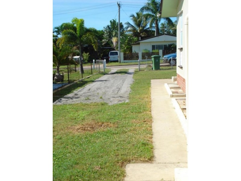 11 Denison Street, Bowen QLD 4805