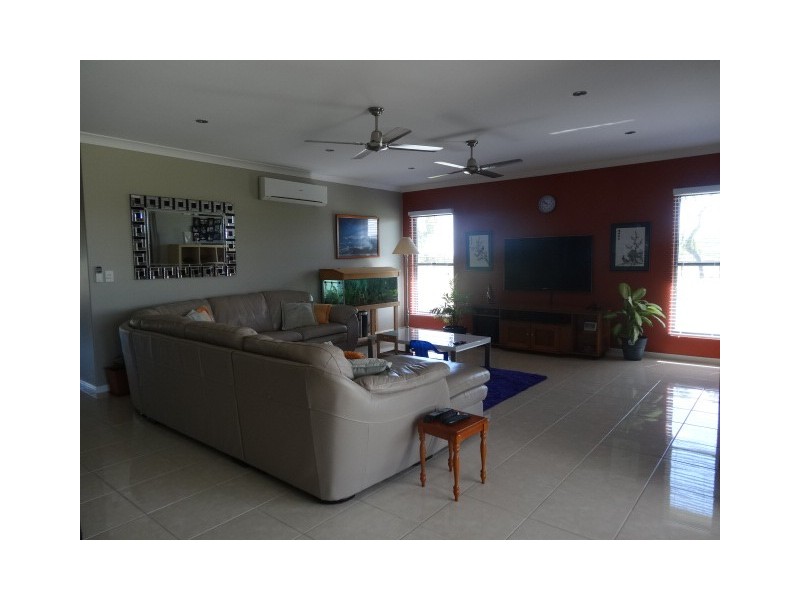 214 Africandar Road, Bowen QLD 4805